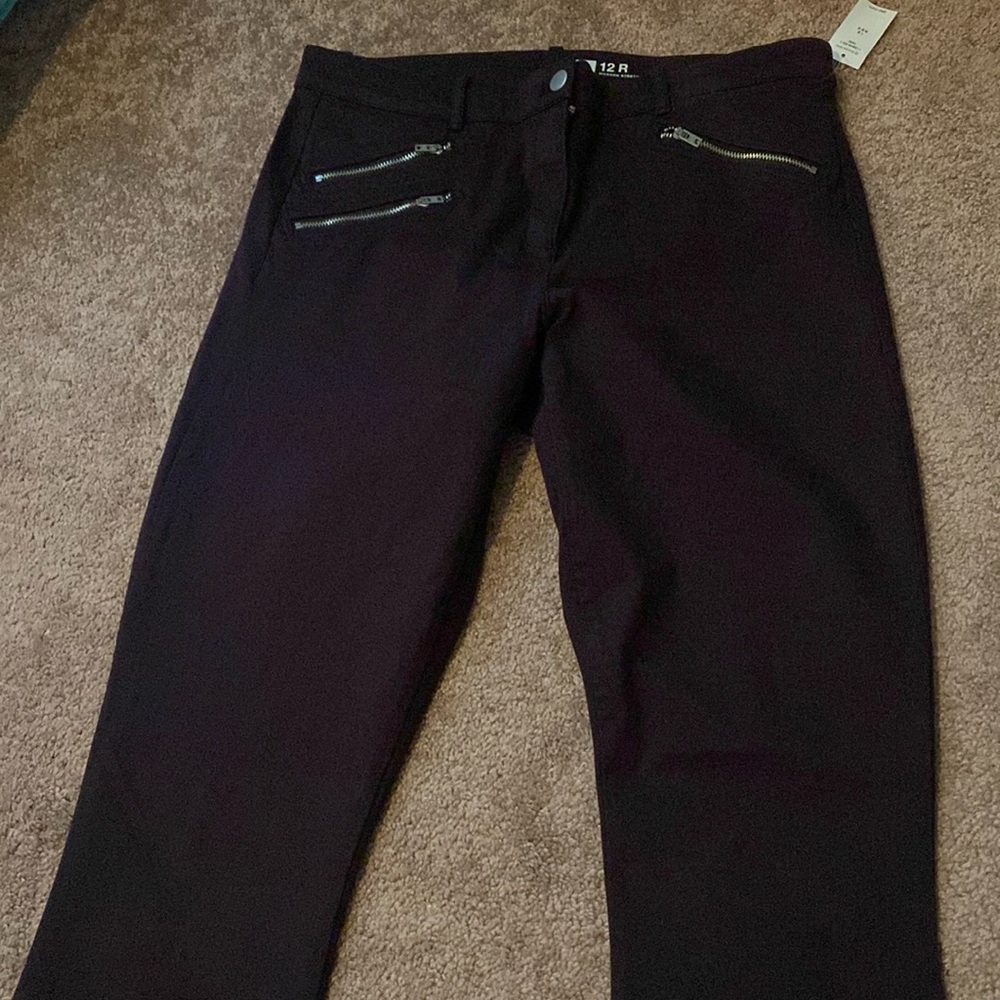 Gap, new with tags Stretch straight leg maroon/brown